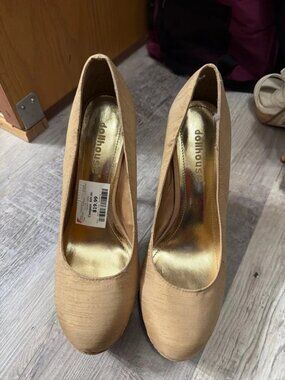 Gold/Nude Classic Heels – Dollhouse – Elegant & Timeless 6”